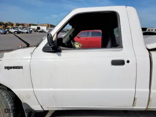 2001 Ford Ranger XL with VIN 1FTYR10CX1TA06624, listed as a Copart auction lot 50816385 with 0 mi miles and Salvage Title. Bid and sale history available at carsss.com. Image 7.