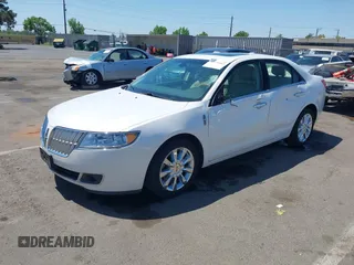 2011 Lincoln MKZ with VIN 3LNHL2GC8BR764165, listed as a IAAI auction lot 42131969 with 92,551 mi miles and . Bid and sale history available at DreamBid. Image 18.