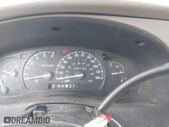 2000 Ford Ranger XL with VIN 1FTYR14V8YTA85135, listed as a IAAI auction lot 41957906 with 244,156 mi miles. Bid and sale history available at carsss.com. Image 7.