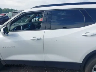 2021 Chevrolet Blazer LT с VIN 3GNKBDRS2MS510306, выставлен на аукционе IAAI как лот 42267830 с пробегом 96 745 миль миль и . История ставок и продаж доступна на DreamBid. Изображение 14.