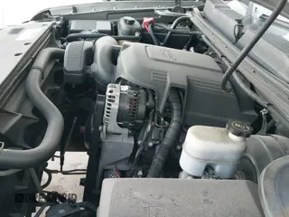 2013 Chevrolet Silverado 1500 LT z VIN 1GCRKSE75DZ103502, wystawiony jako IAAI lot #43452322 z przebiegiem 119 961 mil mil oraz . Historia ofert i sprzedaży dostępna na DreamBid. Obrazek 19.