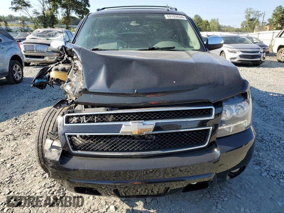 2010 Chevrolet Avalanche LT with VIN 3GNNCFE0XAG266980, listed as a Copart auction lot 69102634 with 40,978 mi miles and Salvage Title. Bid and sale history available at carsss.com. Image 5.