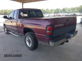 2000 Dodge 2500 with VIN 3B7KC2364YG142578, listed as a IAAI auction lot 42456567 with 326,789 mi miles and . Bid and sale history available at DreamBid. Image 3.