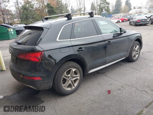2019 Audi Q5 Premium with VIN WA1ANAFY5K2039094, listed as a IAAI auction lot 41333509 with 45,956 mi miles. Bid and sale history available at carsss.com. Image 4.