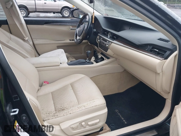2015 Lexus ES 330 with VIN JTHBK1GG0F2184699, listed as a IAAI auction lot 40444597 with Not Provided miles and . Bid and sale history available at DreamBid. Image 5.