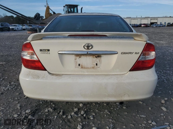 2004 Toyota Camry LE with VIN 4T1BE32K64U317480, listed as a Copart auction lot 42959815 with 231,514 mi miles and Salvage Title. Bid and sale history available at carsss.com. Image 6.