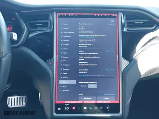 2019 Tesla Model S 75D with VIN 5YJSA1E27KF333645, listed as a IAAI auction lot 41647989 with 52,528 mi miles. Bid and sale history available at carsss.com. Image 7.