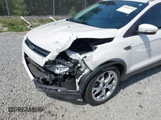 2016 Ford Escape Titanium with VIN 1FMCU9J93GUA40252, listed as a IAAI auction lot 42000778 with 37,914 mi miles. Bid and sale history available at carsss.com. Image 6.