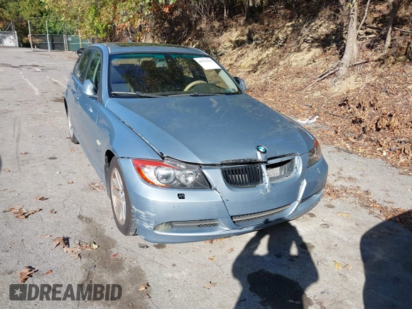 2006 BMW 3 Series 325xi with VIN WBAVD13576KV09164, listed as a IAAI auction lot 40558363 with 148,819 mi miles. Bid and sale history available at carsss.com. Image 6.