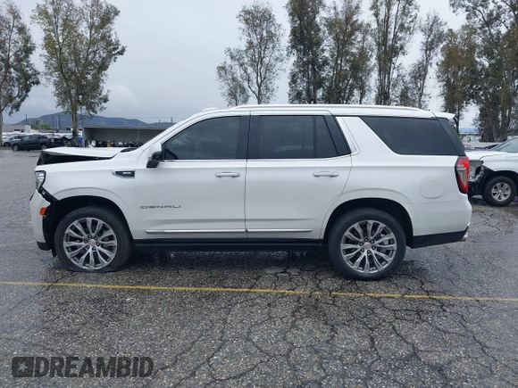 2021 GMC Yukon Denali with VIN 1GKS2DKL8MR125626, listed as a IAAI auction lot 41796439 with 63,001 mi miles. Bid and sale history available at carsss.com. Image 14.