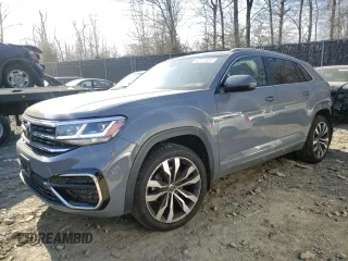 2020 Volkswagen Atlas SEL R-Line with VIN 1V2RE2CA2LC226065, listed as a Copart auction lot 42073824 with 70,110 mi miles and . Bid and sale history available at DreamBid. Image 1.