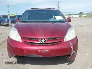 2008 Toyota Sienna XLE with VIN 5TDBK22C58S013745, listed as a IAAI auction lot 42565533 with 200,629 mi miles and . Bid and sale history available at DreamBid. Image 12.