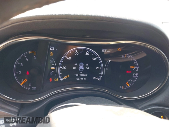 2018 Jeep Grand Cherokee High Altitude with VIN 1C4RJFCM4JC477519, listed as a IAAI auction lot 40688554 with 120,791 mi miles. Bid and sale history available at carsss.com. Image 7.