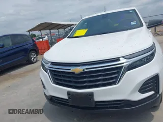 2022 Chevrolet Equinox LS z VIN 3GNAXHEV3NS222736, wystawiony jako IAAI lot #42140550 z przebiegiem 24 606 mil mil oraz . Historia ofert i sprzedaży dostępna na DreamBid. Obrazek 12.