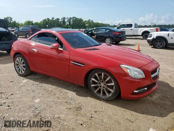 2016 Mercedes-Benz SLK 300 with VIN WDDPK3JA8GF115508, listed as a Copart auction lot 60453855 with 48,929 mi miles and Salvage title. Bid and sale history available at DreamBid. Image 4.