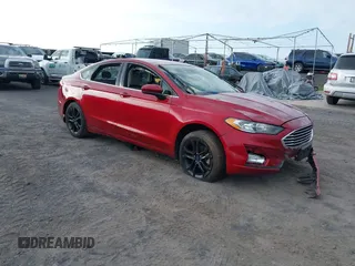 2019 Ford Fusion SE with VIN 3FA6P0HD2KR178210, listed as a IAAI auction lot 41665064 with 1 mi miles. Bid and sale history available at carsss.com. Image 1.