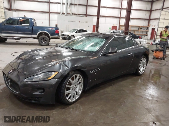 2009 Maserati GranTurismo с VIN ZAMKL45A790048595, выставлен на аукционе IAAI как лот 42094483 с пробегом 62 735 миль миль и . История ставок и продаж доступна на DreamBid. Изображение 19.