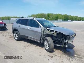 2020 Jeep Cherokee Latitude with VIN 1C4PJMCB4LD654657, listed as a IAAI auction lot 42113003 with 67,062 mi miles and . Bid and sale history available at DreamBid. Image 1.