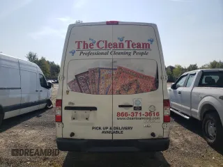 2016 Nissan NV Cargo SV z VIN 1N6BF0LY2GN806554, wystawiony jako Copart lot #68415294 z przebiegiem 93 384 mil mil oraz Szkoda całkowita • Salvage title. Historia ofert i sprzedaży dostępna na DreamBid. Obrazek 6.