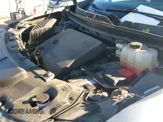 2019 Chevrolet Traverse LT z VIN 1GNERHKWXKJ295768, wystawiony jako IAAI lot #43540887 z przebiegiem 99 445 mil mil oraz . Historia ofert i sprzedaży dostępna na DreamBid. Obrazek 19.