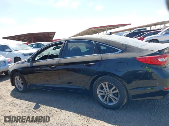 2016 Hyundai Sonata SE z VIN 5NPE24AF2GH281998, wystawiony jako IAAI lot #42495091 z przebiegiem 184 904 mil mil oraz . Historia ofert i sprzedaży dostępna na DreamBid. Obrazek 15.