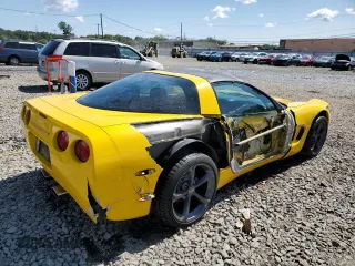 2002 Chevrolet Corvette with VIN 1G1YY22G525135359, listed as a Copart auction lot 68441264 with 179,580 mi miles and Salvage Title. Bid and sale history available at carsss.com. Image 3.
