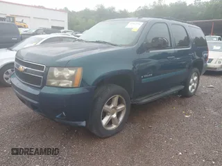 2007 Chevrolet Tahoe LT z VIN 1GNFC13J97R157437, wystawiony jako IAAI lot #41962796 z przebiegiem Nie podano mil oraz . Historia ofert i sprzedaży dostępna na DreamBid. Obrazek 2.