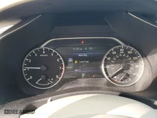 2017 Nissan Murano SV with VIN 5N1AZ2MG6HN125060, listed as a Copart auction lot 84016414 with 132,136 mi miles and Salvage Title. Bid and sale history available at carsss.com. Image 9.