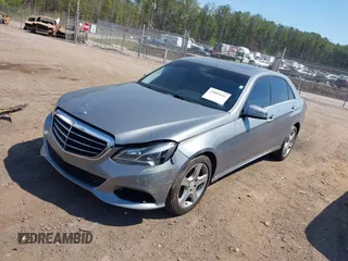 2015 Mercedes-Benz E 350 Sport с VIN WDDHF5KBXFB132330, выставлен на аукционе IAAI как лот 40921689 с пробегом 126 519 миль миль и . История ставок и продаж доступна на DreamBid. Изображение 2.