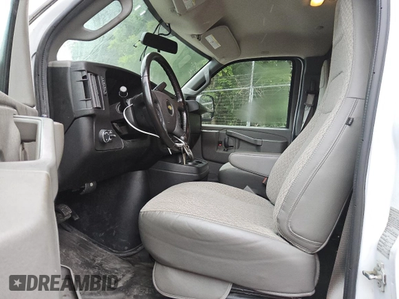 2020 Chevrolet Express Cargo with VIN 1GCWGAFG0L1178831, listed as a Copart auction lot 62545515 with 103,007 mi miles and Clean title. Bid and sale history available at DreamBid. Image 7.