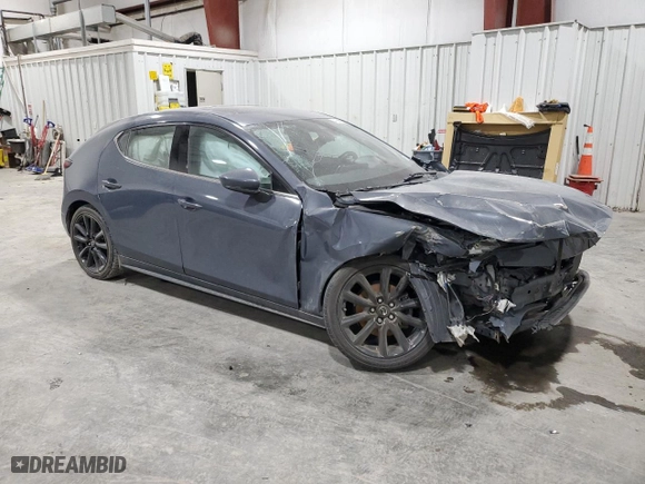 2020 Mazda Mazda3 Hatchback Premium Package with VIN JM1BPBNM7L1161486, listed as a Copart auction lot 41660985 with 0 mi miles and Salvage Title. Bid and sale history available at carsss.com. Image 4.