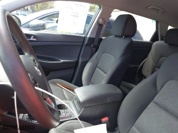 2016 Hyundai Tucson Limited with VIN KM8J33A24GU124543, listed as a IAAI auction lot 41808327 with 38,069 mi miles. Bid and sale history available at carsss.com. Image 19.