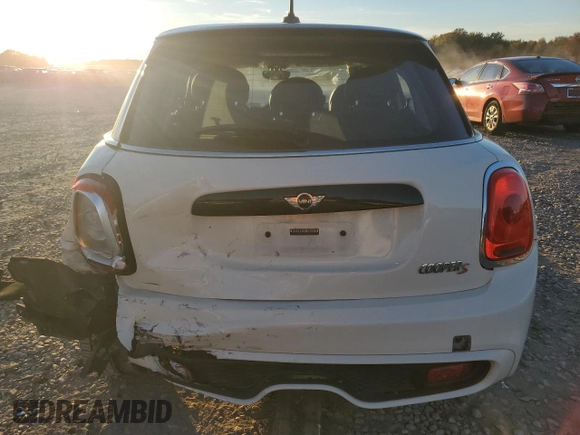 2017 MINI Hardtop 4 Door Cooper S z VIN WMWXU3C37H2F48913, wystawiony jako Copart lot #80697114 z przebiegiem 48 397 mil mil oraz Szkody całkowita. Historia ofert i sprzedaży dostępna na DreamBid. Obrazek 6.