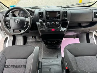 2019 Ram ProMaster Cargo with VIN 3C6TRVDG2KE542872, listed as a Copart auction lot 53188955 with 204,247 mi miles and Clean Title. Bid and sale history available at carsss.com. Image 9.