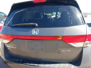 2016 Honda Odyssey Touring Elite with VIN 5FNRL5H97GB010275, listed as a IAAI auction lot 41655328 with Not Provided miles. Bid and sale history available at carsss.com. Image 8.