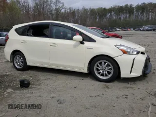 2016 Toyota Prius v Two with VIN JTDZN3EU4GJ052404, listed as a Copart auction lot 50958515 with 221,170 mi miles and Salvage Title. Bid and sale history available at carsss.com. Image 4.