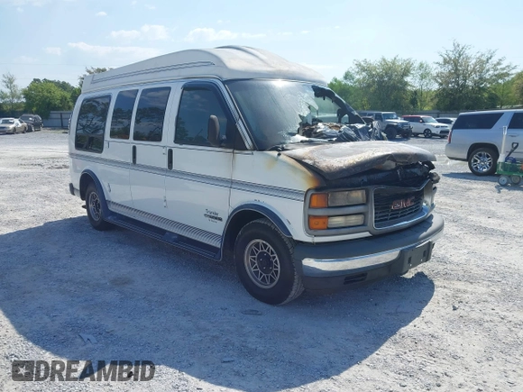 1996 GMC Savana Cargo Van YF7 with VIN 1GDFG15R5T1029670, listed as a IAAI auction lot 42005856 with 1 mi miles. Bid and sale history available at carsss.com. Image 1.