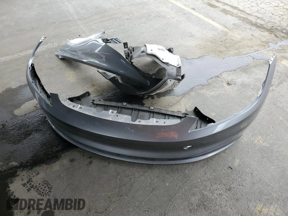 2024 Tesla Model 3 z VIN 5YJ3E1EA0RF859934, wystawiony jako Copart lot #52962285 z przebiegiem 32 329 mil mil oraz Szkoda całkowita • Salvage title. Historia ofert i sprzedaży dostępna na DreamBid. Obrazek 12.