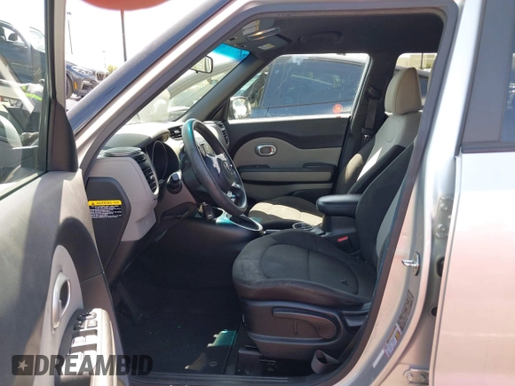 2017 Kia Soul with VIN KNDJN2A23H7425006, listed as a IAAI auction lot 41936562 with 91,506 mi miles. Bid and sale history available at carsss.com. Image 5.