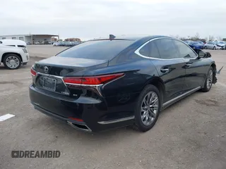 2018 Lexus LS with VIN JTHC51FF7J5001049, listed as a IAAI auction lot 41231885 with 41,323 mi miles. Bid and sale history available at carsss.com. Image 4.