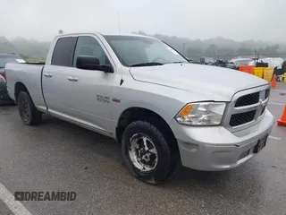 2015 Ram 1500 Big Horn z VIN 1C6RR7GT0FS625184, wystawiony jako IAAI lot #42410261 z przebiegiem 250 745 mil mil oraz . Historia ofert i sprzedaży dostępna na DreamBid. Obrazek 1.