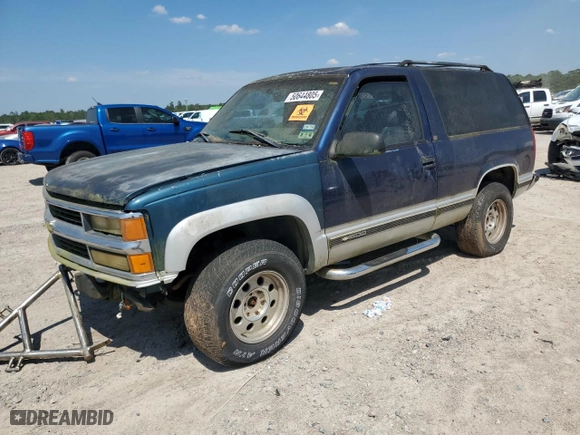 1997 Chevrolet Tahoe with VIN 3GNEK18R2VG131661, listed as a Copart auction lot 50644805 with 0 mi miles and Clean Title. Bid and sale history available at carsss.com. Image 1.