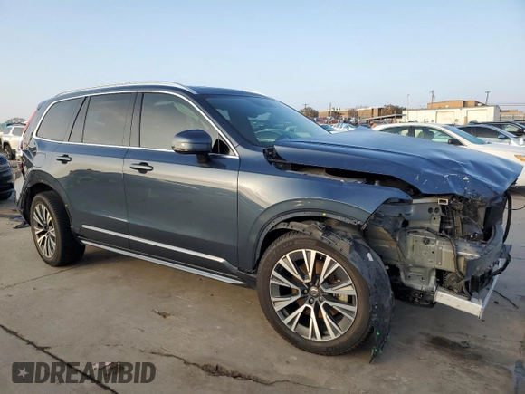 2022 Volvo XC90 Momentum with VIN YV4102CKXN1780939, listed as a Copart auction lot 44514105 with 79,370 mi miles and Salvage Title. Bid and sale history available at DreamBid. Image 4.