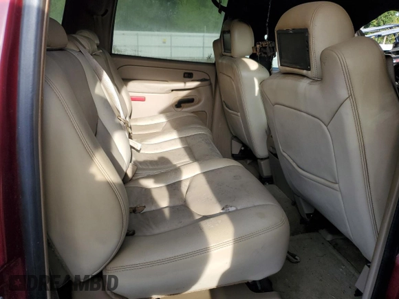 2005 GMC Yukon XL SLT with VIN 1GKFK16Z95J100913, listed as a Copart auction lot 51825525 with Not Provided miles and Salvage Title. Bid and sale history available at carsss.com. Image 11.