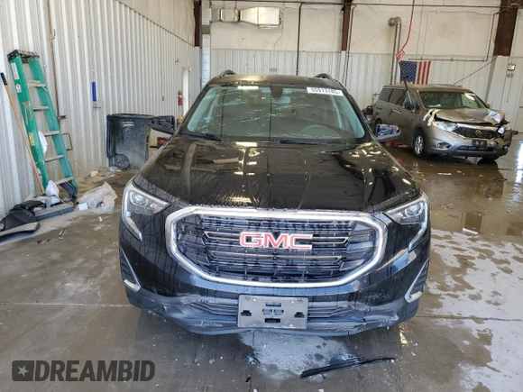 2018 GMC Terrain SLE z VIN 3GKALTEV5JL298166, wystawiony jako Copart lot #55913185 z przebiegiem 72 455 mil mil oraz Nie do naprawy. Historia ofert i sprzedaży dostępna na DreamBid. Obrazek 5.