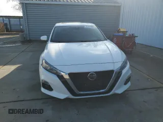 2019 Nissan Altima 2.5 Platinum with VIN 1N4BL4FVXKC110510, listed as a Copart auction lot 85307494 with 105,815 mi miles and Salvage Title. Bid and sale history available at carsss.com. Image 5.