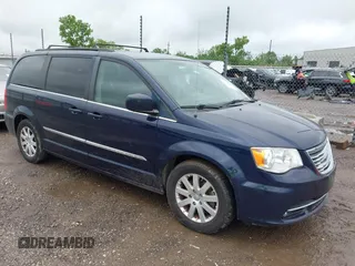 2015 Chrysler Town & Country Touring with VIN 2C4RC1BG3FR716002, listed as a IAAI auction lot 42139802 with 182,830 mi miles and . Bid and sale history available at DreamBid. Image 1.