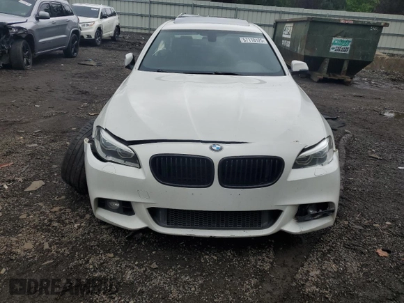 2015 BMW 5 Series 528i z VIN WBA5A5C57FD515650, wystawiony jako Copart lot #57110125 z przebiegiem 138 460 mil mil oraz Szkoda całkowita • Salvage title. Historia ofert i sprzedaży dostępna na DreamBid. Obrazek 5.