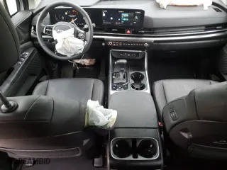 2025 Kia Carnival SX with VIN KNDNE5K34S6464842, listed as a Copart auction lot 49826435 with 11,365 mi miles and Salvage Title. Bid and sale history available at carsss.com. Image 8.