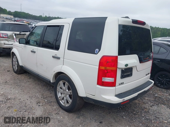 2009 Land Rover LR3 HSE z VIN SALAG25419A496868, wystawiony jako IAAI lot #42097277 z przebiegiem 262 053 mil mil oraz . Historia ofert i sprzedaży dostępna na DreamBid. Obrazek 3.